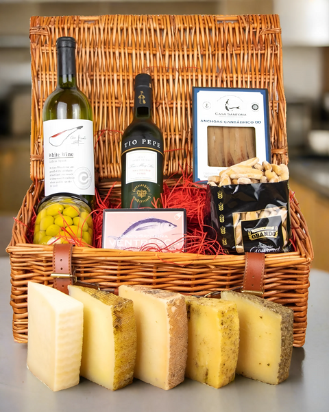 Manchego Cheese & Delicacies Hamper (Free Shipping 🚚)